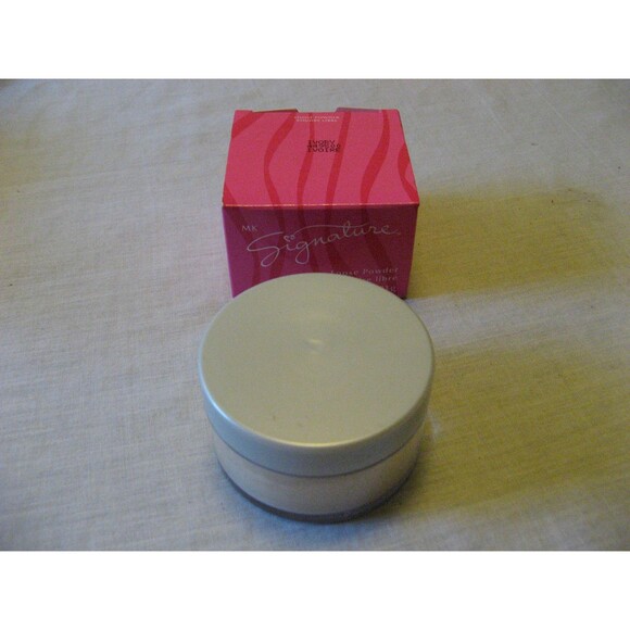 Mary Kay  IVORY 449500 SIGNATURE LOOSE POWDER - .74 oz NEW IN BOX NIB - Picture 1 of 2